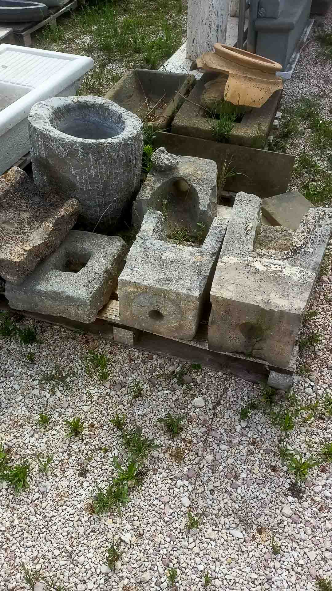 Vasche, Camini e Fontane in Pietra - foto 7