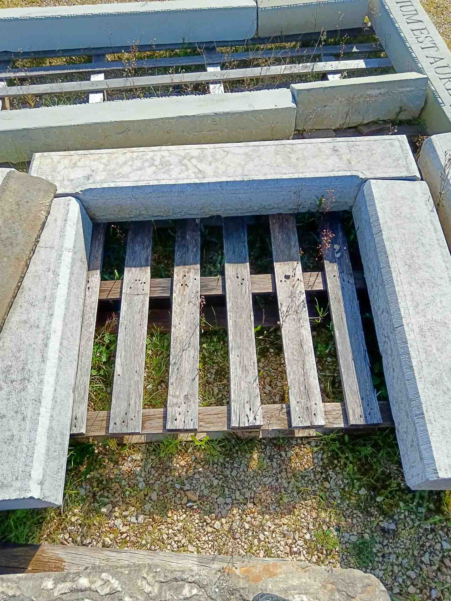 Vasche, Camini e Fontane in Pietra - foto 35
