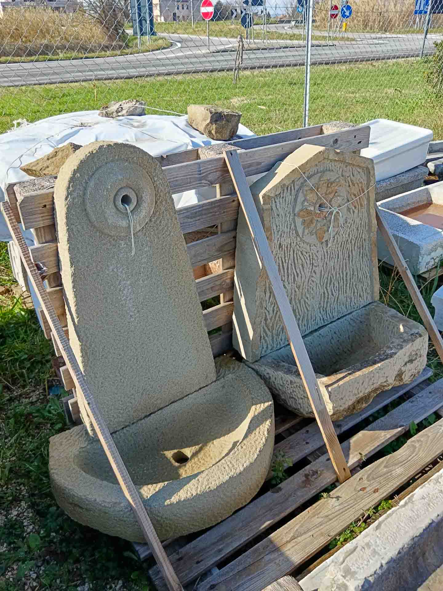 Vasche, Camini e Fontane in Pietra - foto 38