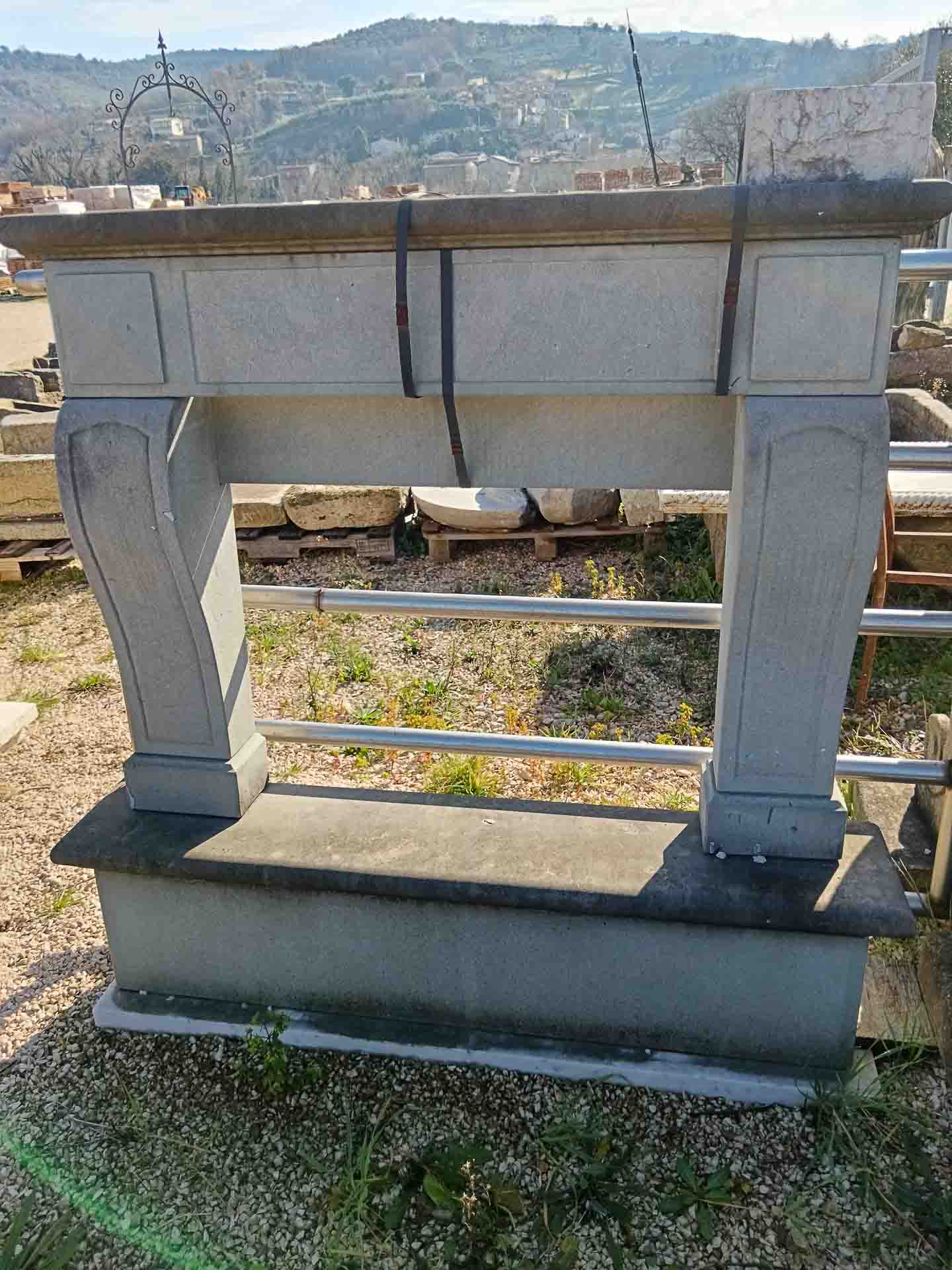 Vasche, Camini e Fontane in Pietra - foto 40