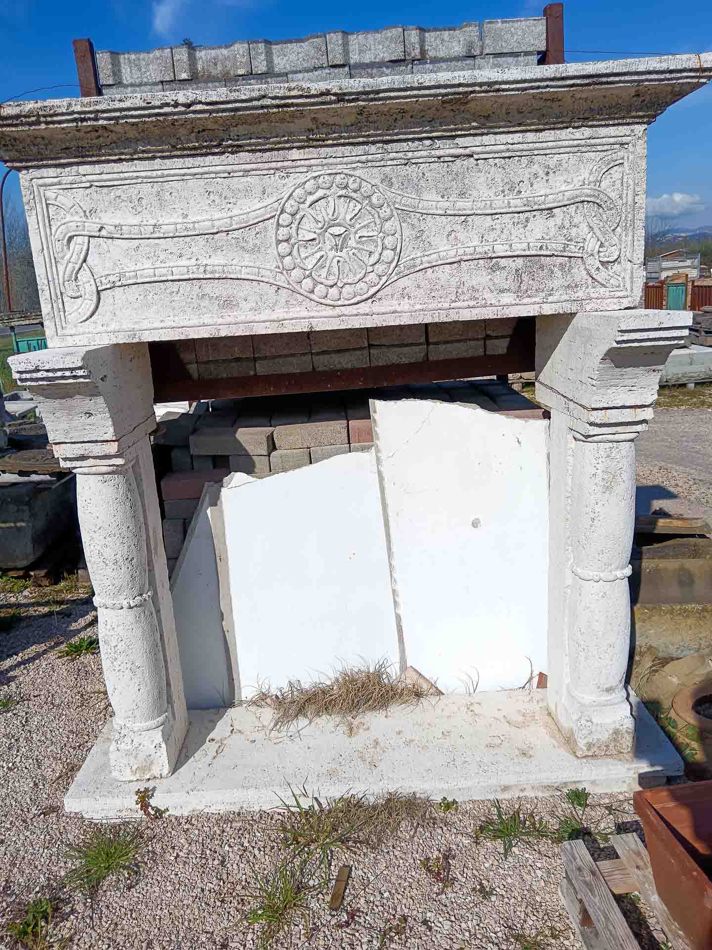 Vasche, Camini e Fontane in Pietra - foto 41
