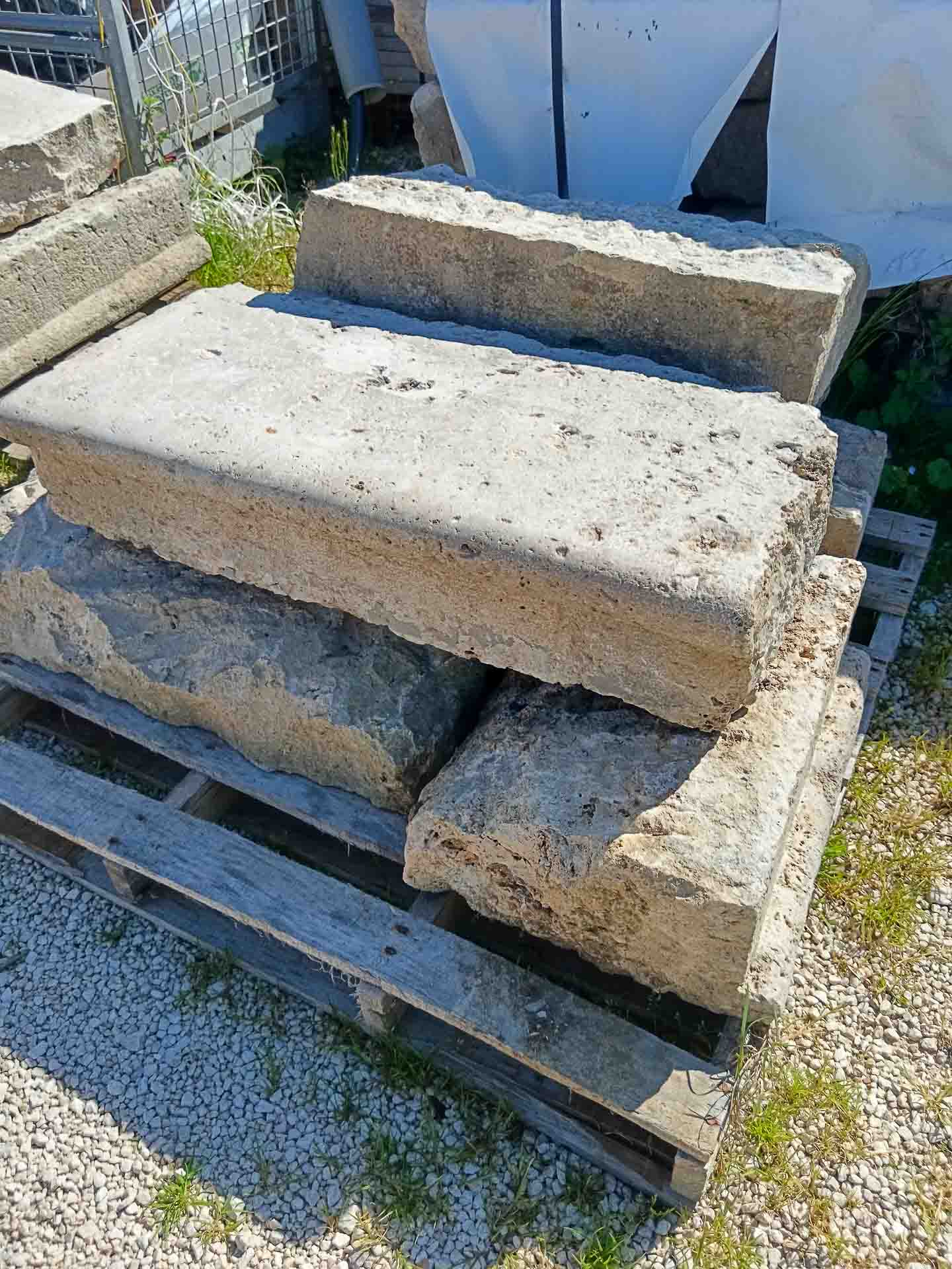 Vasche, Camini e Fontane in Pietra - foto 59